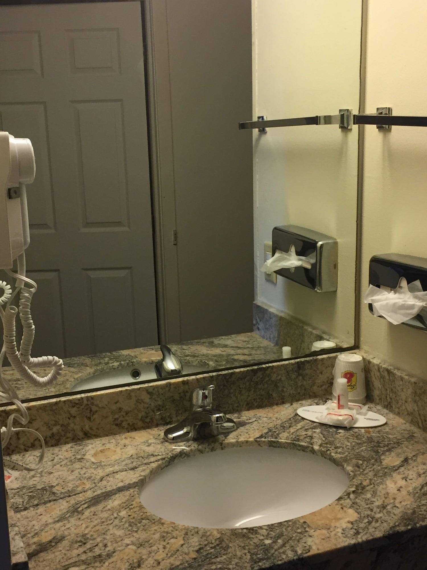 Super 8 By Wyndham Allentown Extérieur photo
