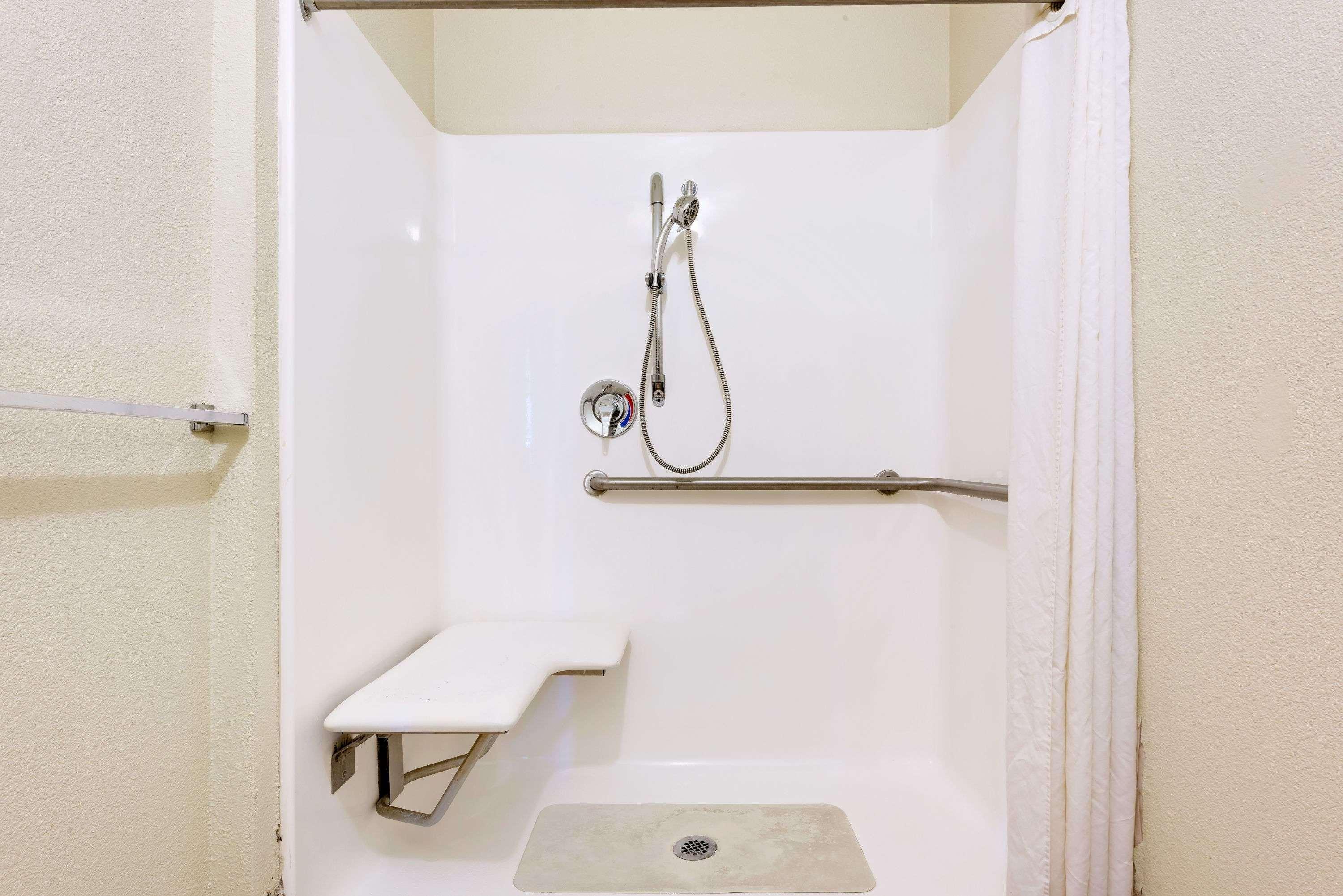 Super 8 By Wyndham Allentown Extérieur photo