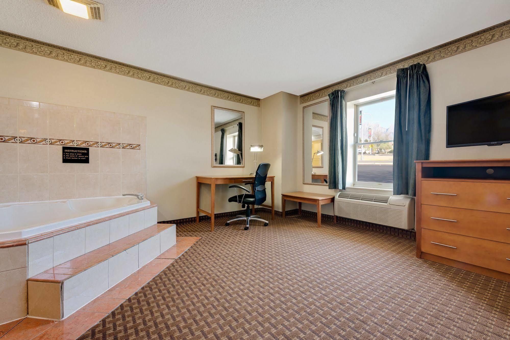 Super 8 By Wyndham Allentown Extérieur photo