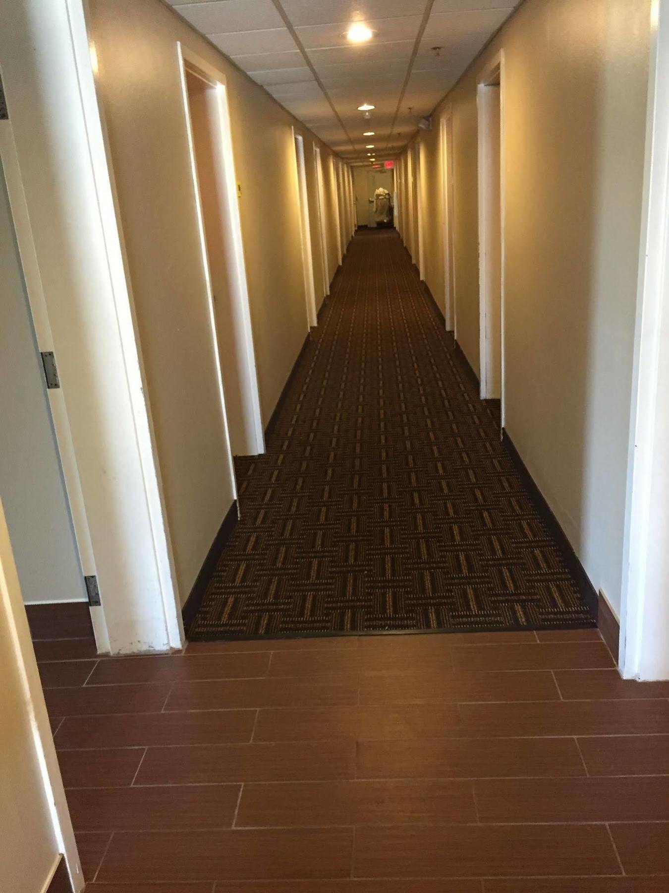 Super 8 By Wyndham Allentown Extérieur photo