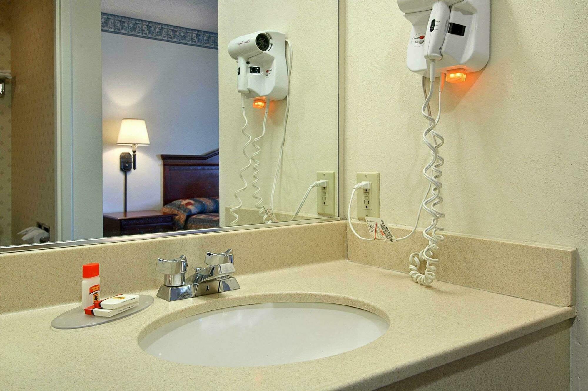 Super 8 By Wyndham Allentown Chambre photo
